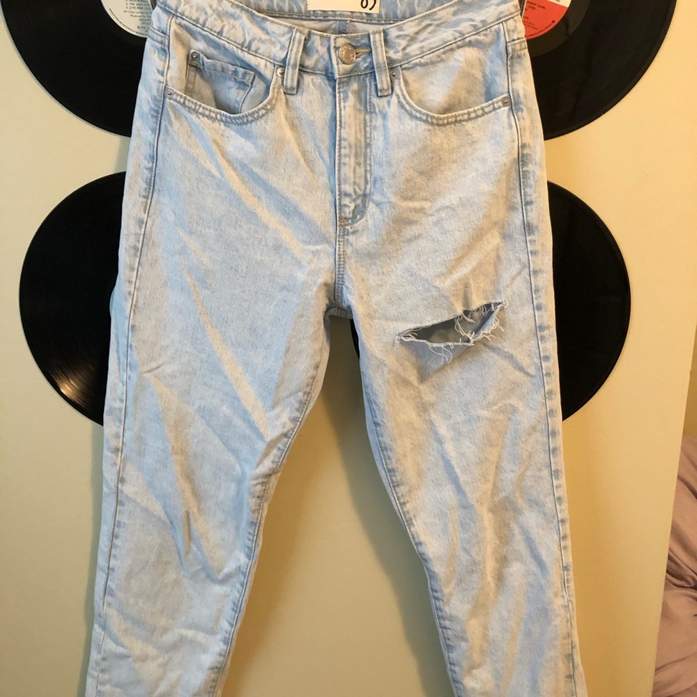 super cute mom jeans